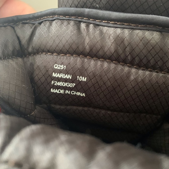 Coach Snow Boots w Red Laces - Picture 5 of 9